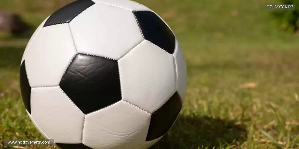 👟 个性周边，品质之选，用热爱武装你的每一次登场！